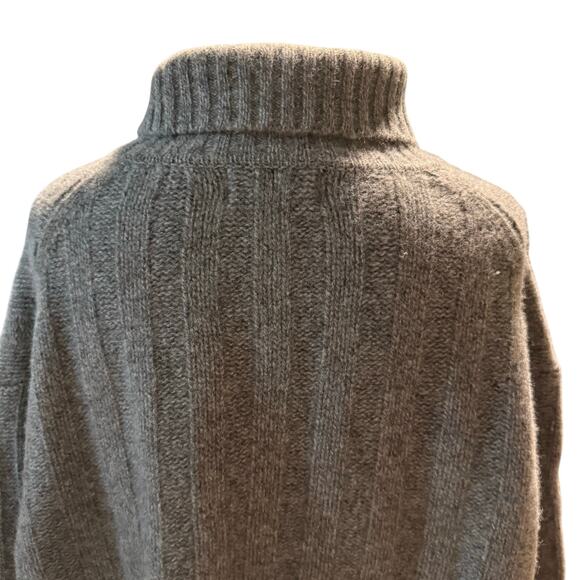 Express Lambswool Blend Ribbed Turtleneck Sweater, Gray, Women's Size XL - Picture 6 of 7